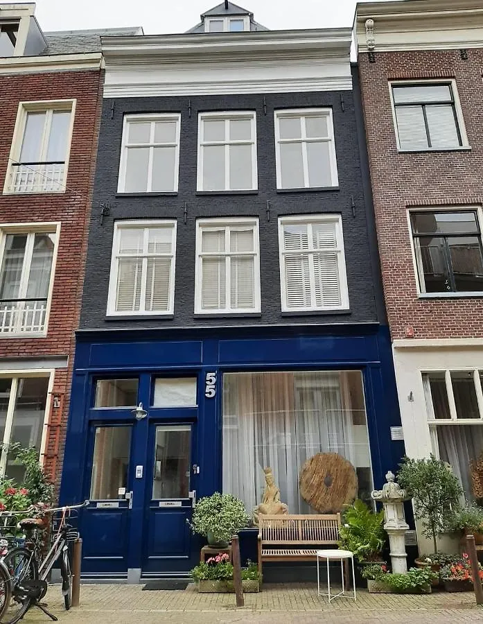 Amsterdam Lily Apartment